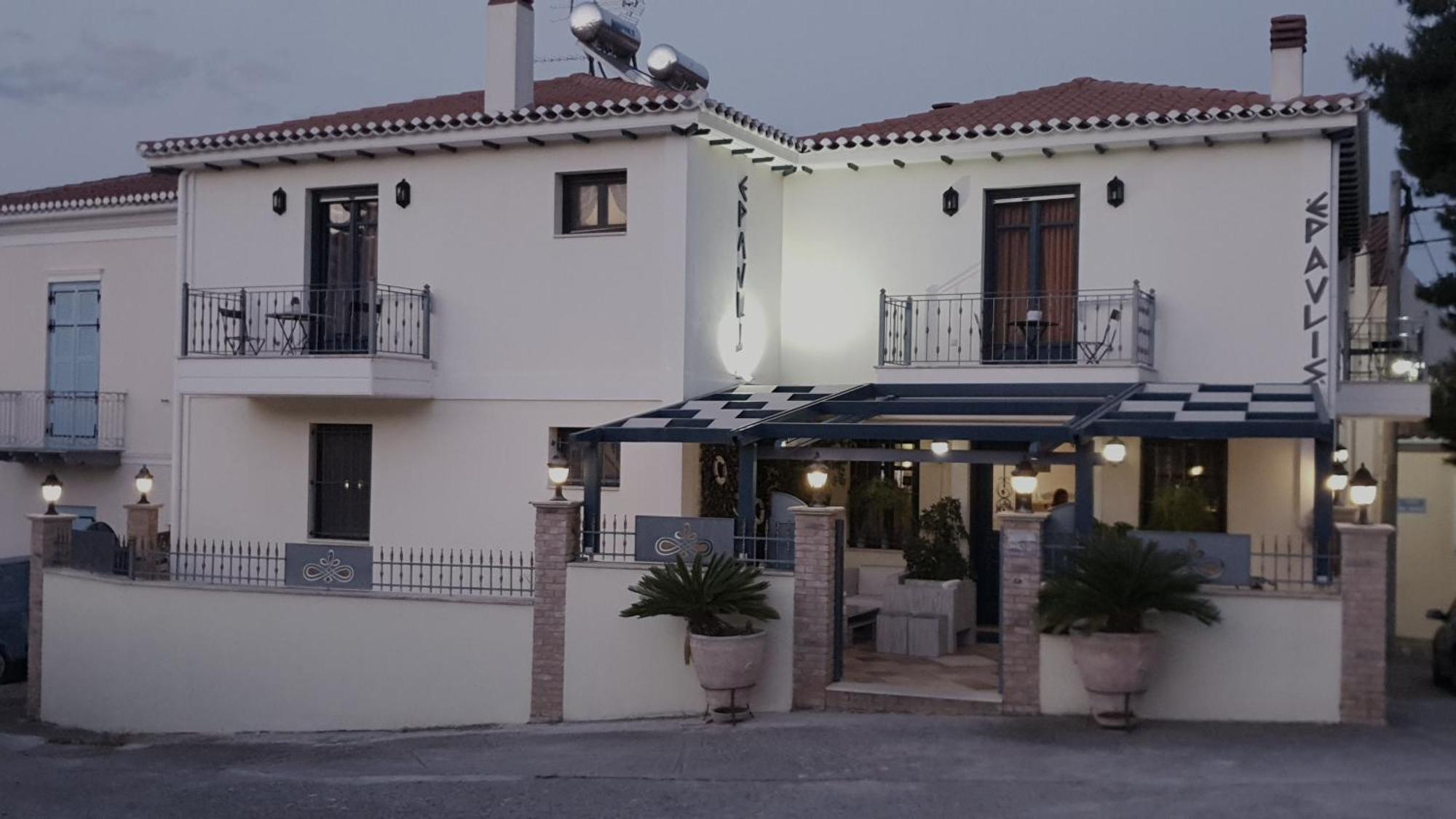 "Epavlis Boutique Galaxidi" Hotell Exteriör bild